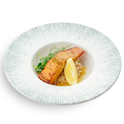 Стейк из форели с ризотто